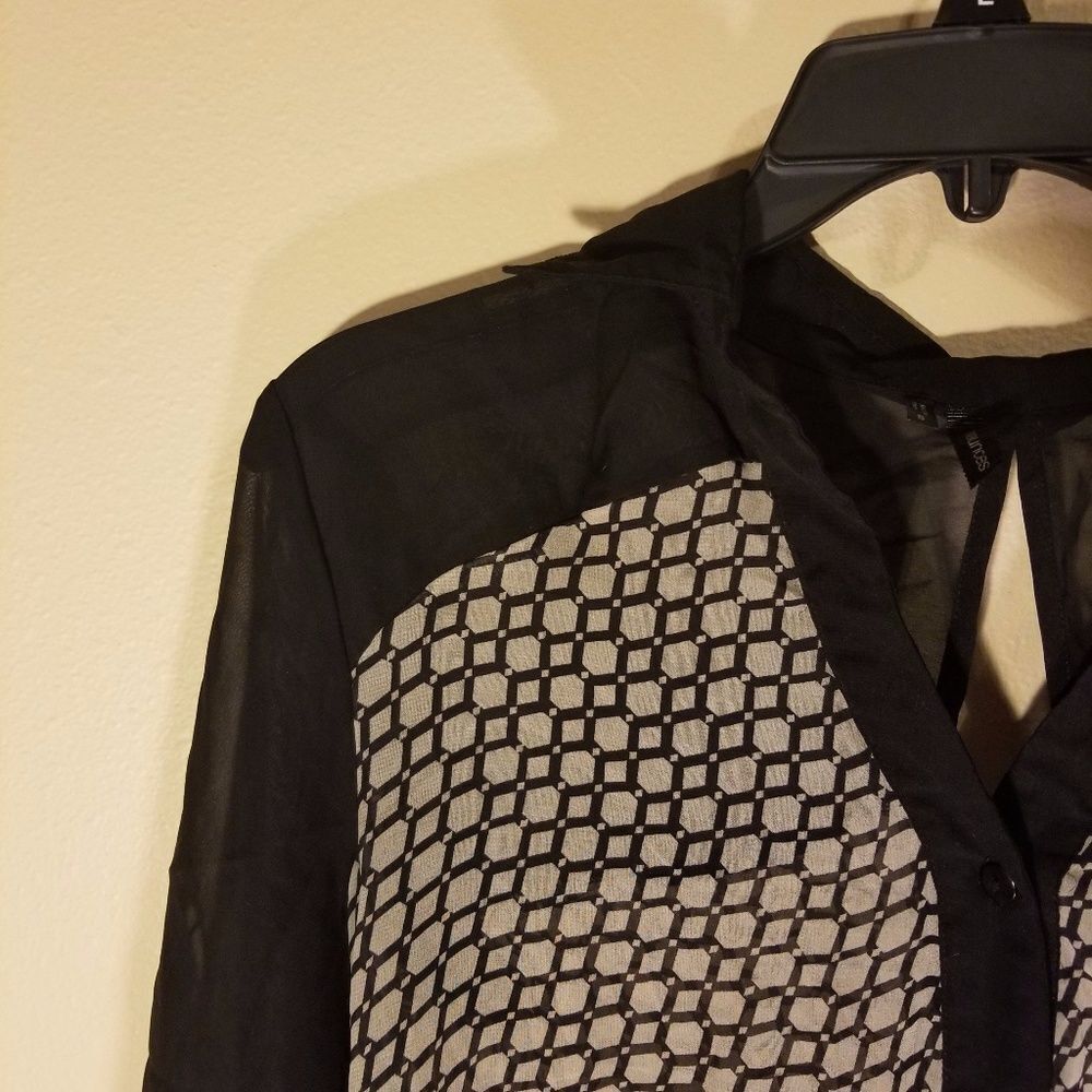 MAURCIES polyester blouse - Picture 3 of 8